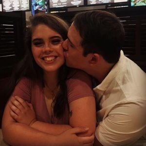 Meet your Posher, Heath